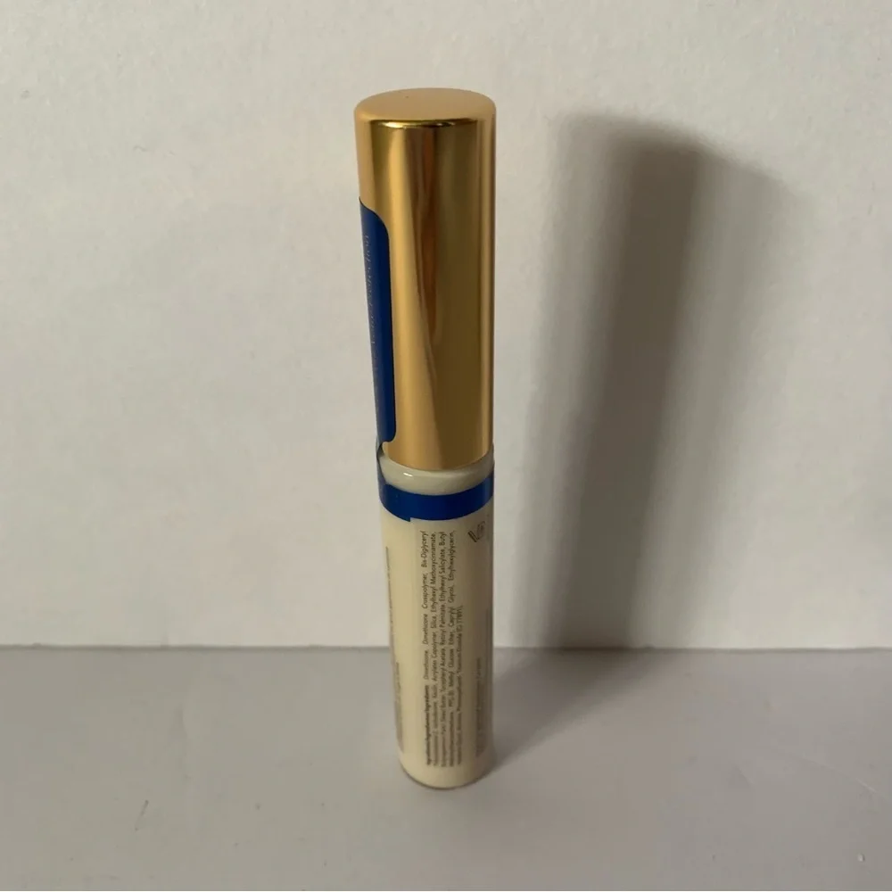 NWT. LipSense Satin Matte Gloss by SeneGence - Colorless